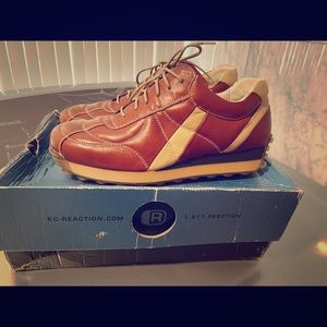 Kenneth Cole KCMR-19 brown sneakers